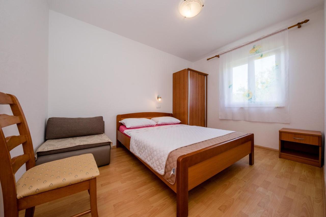 Zeljko Apartmani Lopar Exterior photo