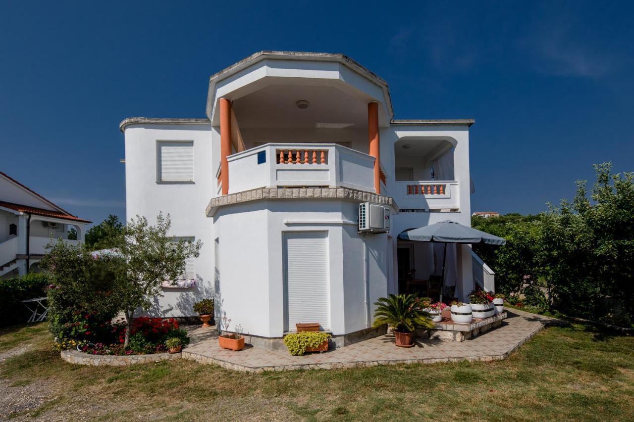 Zeljko Apartmani Lopar Exterior photo