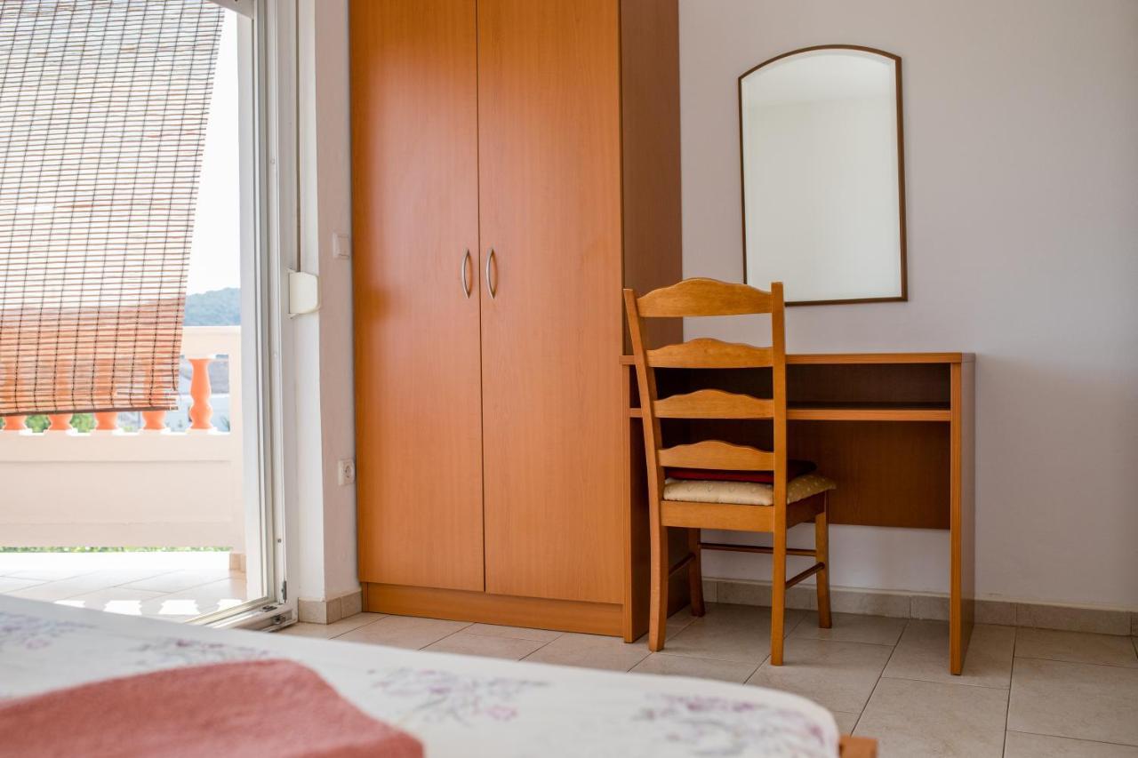 Zeljko Apartmani Lopar Exterior photo
